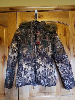 Realtree Hunting Jacket - NWT